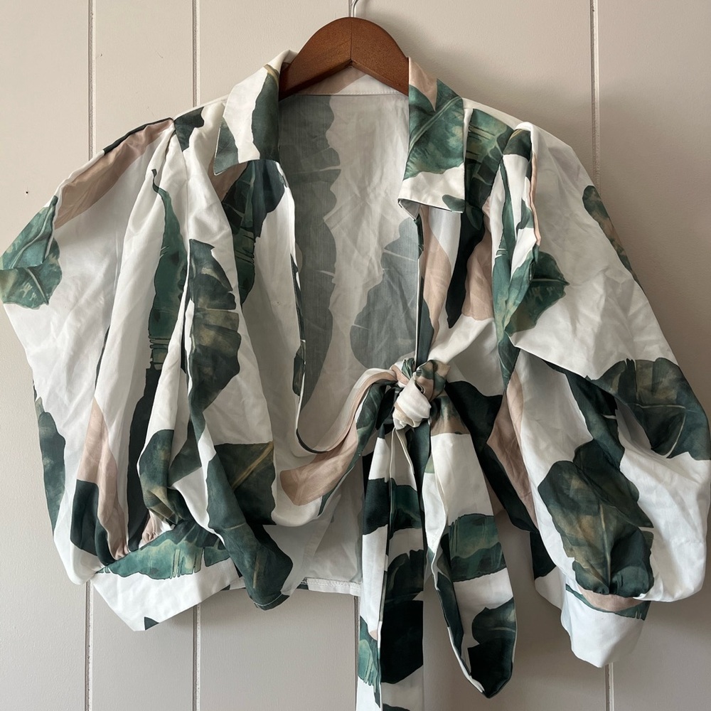 Tropical Leaf Print Women's Top - Picture 1 of 8